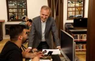 Gençlerin yeni mekanı: Yeni Yaşam Alanı Nöbetçi Kitaphane