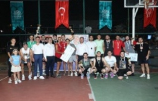 Zafer Turnuvası’nda kupalar sahiplerini buldu