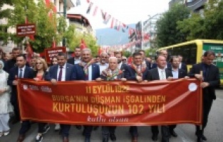 Yeşil Bursa, al sancağına kavuştu