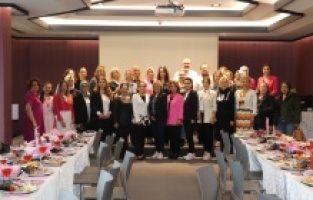 Hayat Hastanesi’nden meme kanseri farkındalığı