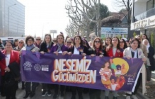 Nilüferli kadınlar, 8 Mart’ta adalet ve eşitlik için yürüdü