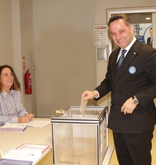 İMO Bursa’da Serdar Atilla Erdem güven tazeledi