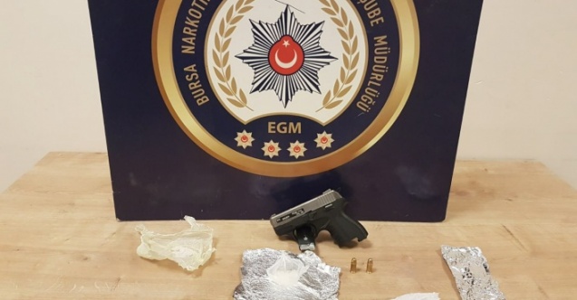 Narkotik Suçlarla ilgili düzenlenen operasyonlarda 5 şahıs yakalandı