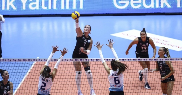 Nilüfer Belediyespor Eker, Kupa Voley'e galibiyetle başladı
