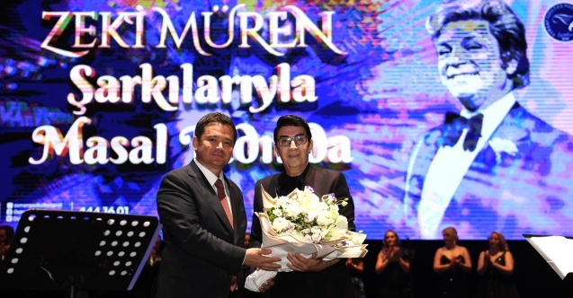 Zeki Müren, masal tadında bir gece ile anıldı