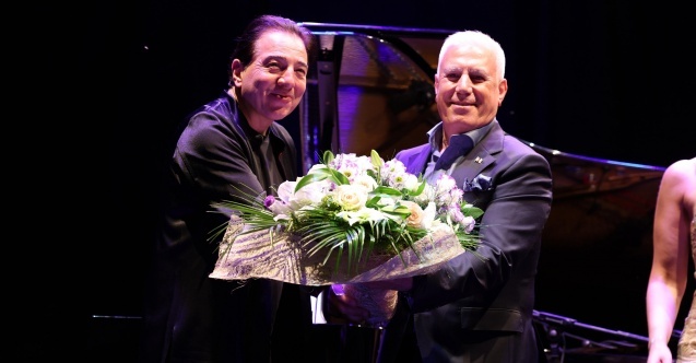 Fazıl Say’dan ‘İznik Türküsü’ dünya sahnesinde