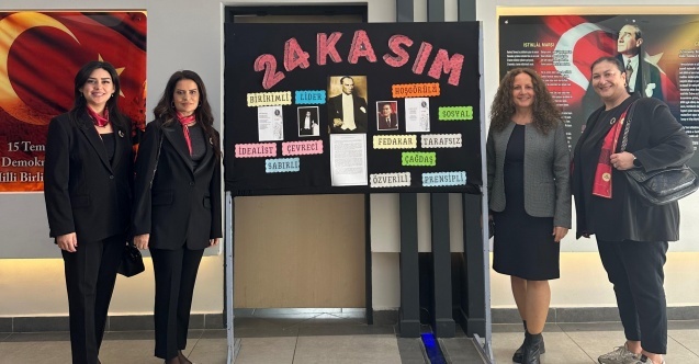 YASAV, “Yılın Öğretmeni”ni onurlandırdı