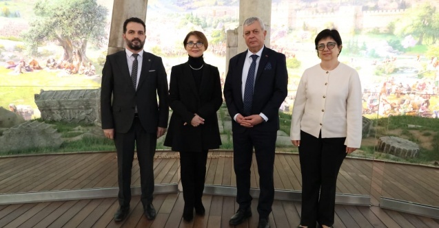 Gürcistanlı Bakan’dan Fetih Müzesi’ne tam not