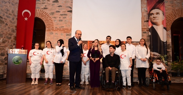 Osmangazi’de engelli çocuklardan gururlandıran gösteri
